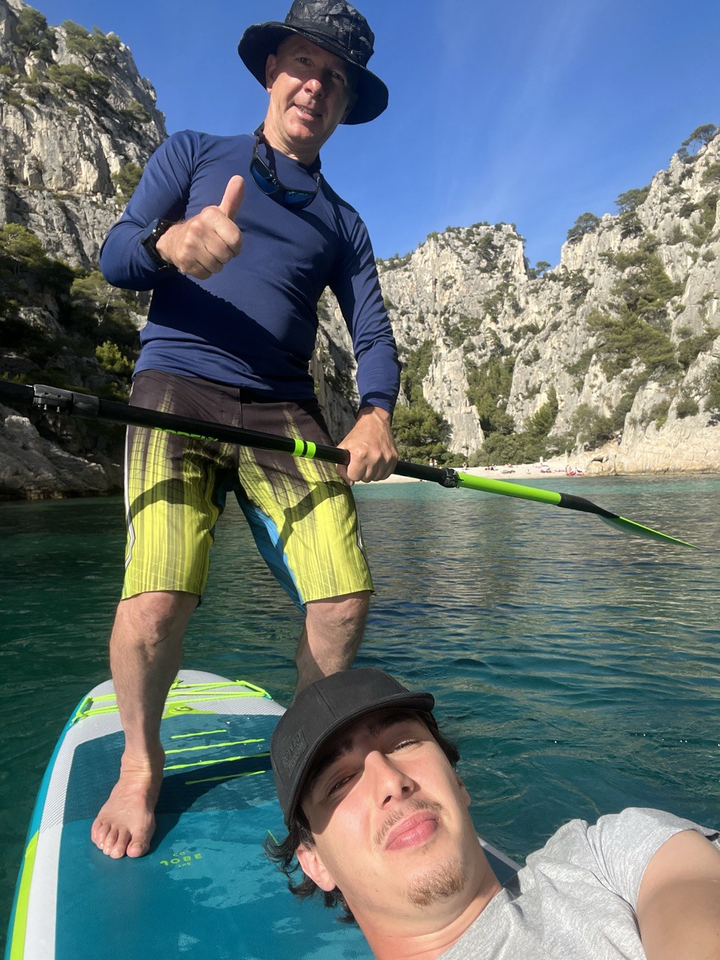 Paddle dans la calanque